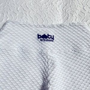 Booty by Brabants Croco Skin Leggings in White